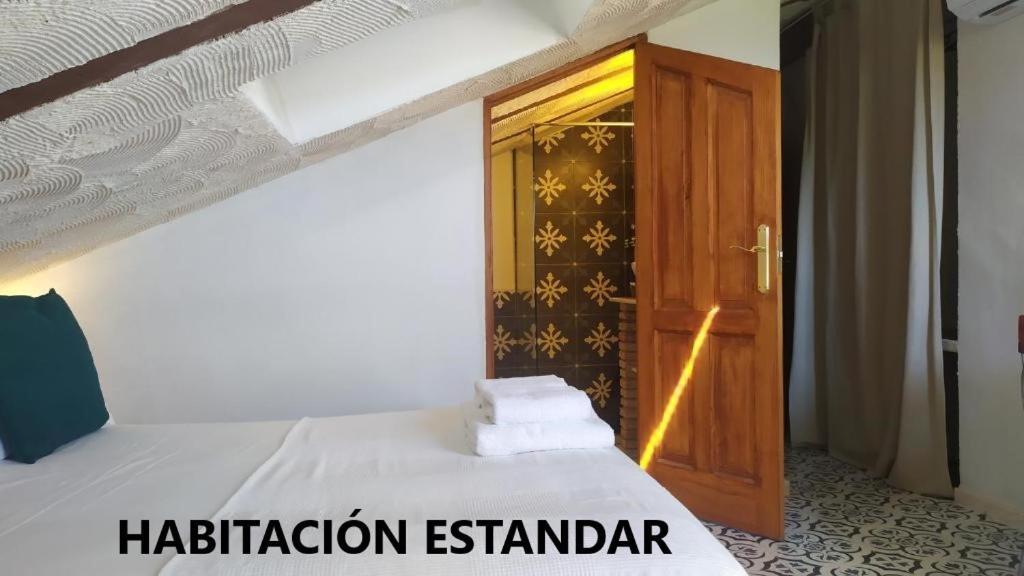 مرسية Alojamientos La Casa De Piedra المظهر الخارجي الصورة